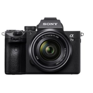Sony α 7 III + 28-70mm MILC 24,2 MP CMOS 6000 x 4000 Pixel Nero